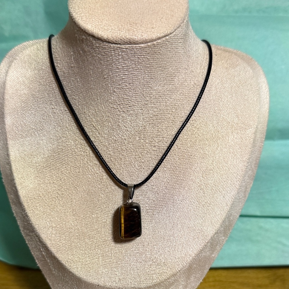 Tigers eye